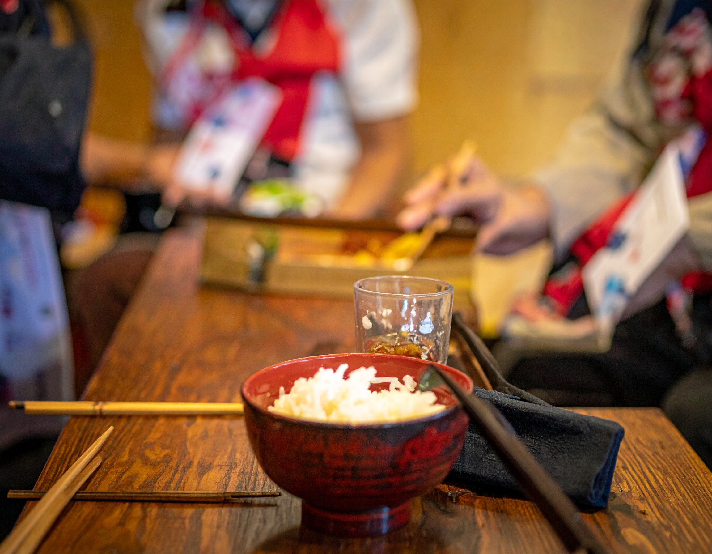 人生の春夏秋冬を彩る感動動画：故人を偲ぶ構成デザイン